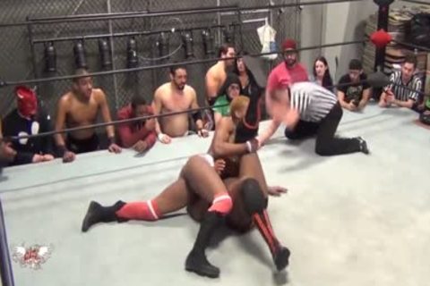 black homo, Wrestle