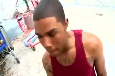 White twink Hunting A Thug Bottom