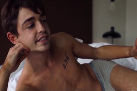 Young and muscle couple bareback butt fuck