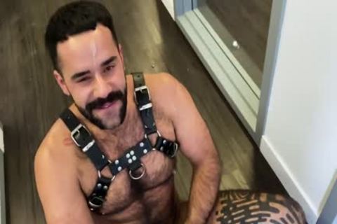 Quarantined Coworkers pound while Stuck In Office