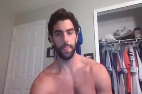 horny dude With gigantic 10-Pounder Live