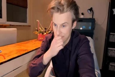 gay Office Worker Stroking His cock And Showing His butthole On webcam