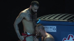 RagingStallion.com: Bodybuilder Michael Roman butt fuck porn