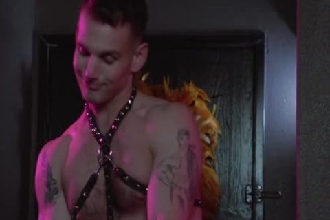 Male Stripper pounded By Pornstar Crush Brent Corrigan