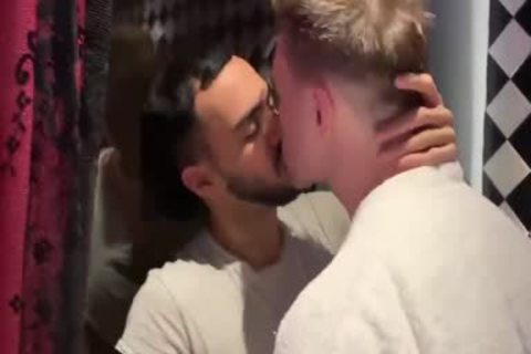 JFF - Douglas Smith, Kayden Gray & ThickCut95