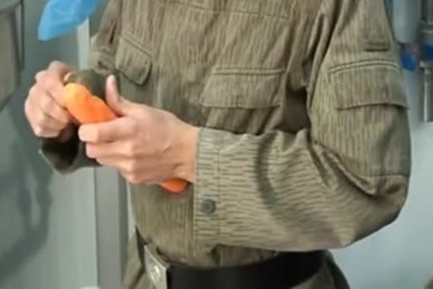 group fellatio Whit Carrot bare Sex Eat sperm In The Army S Kitchen