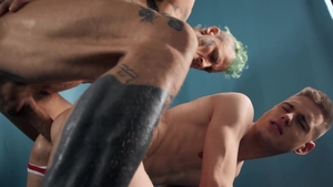 MEN: Muscled american twink boy enjoys spanking