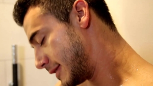 Next Door Male: Athletic gay feels in need of nailing