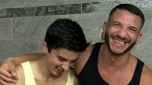 Extra Big Dicks: Mike among Mario