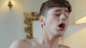 DrillMyHole: Sir Peter getting a facial indoors