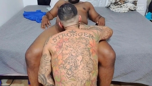 Pablo Bravo & large darksome Bear