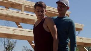 Men: Undercover Fun On The Sidelines