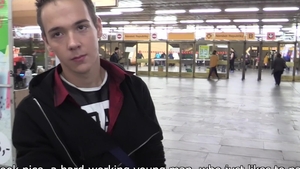 Czech Hunter: Czech Hand Job in Unexpected Places